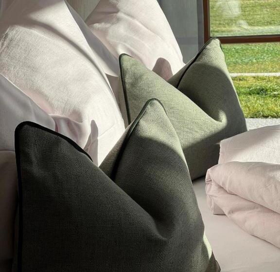 דירת חדר, Landhaus Huber