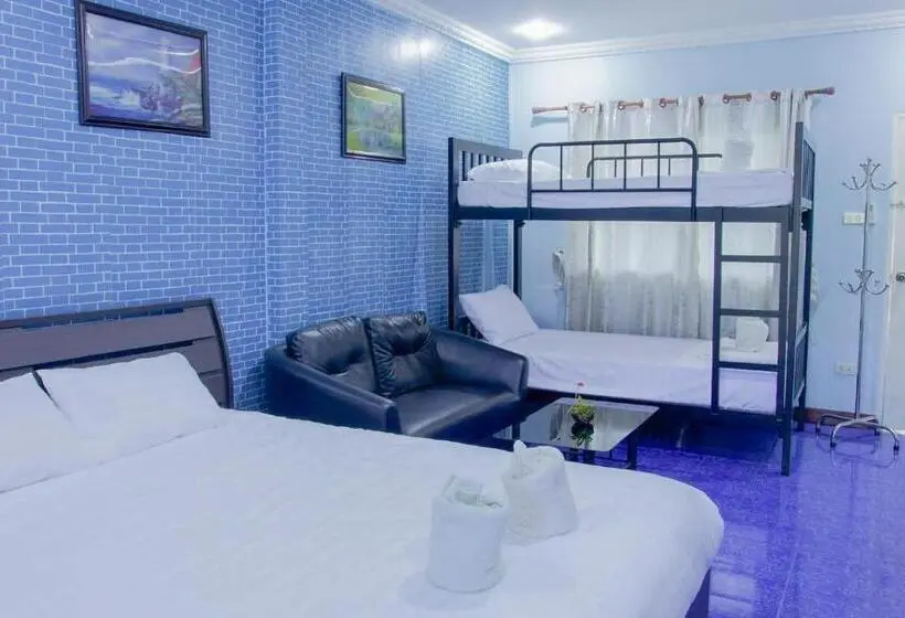 Standard Neljän Hengen Huone, Privacy Pattaya