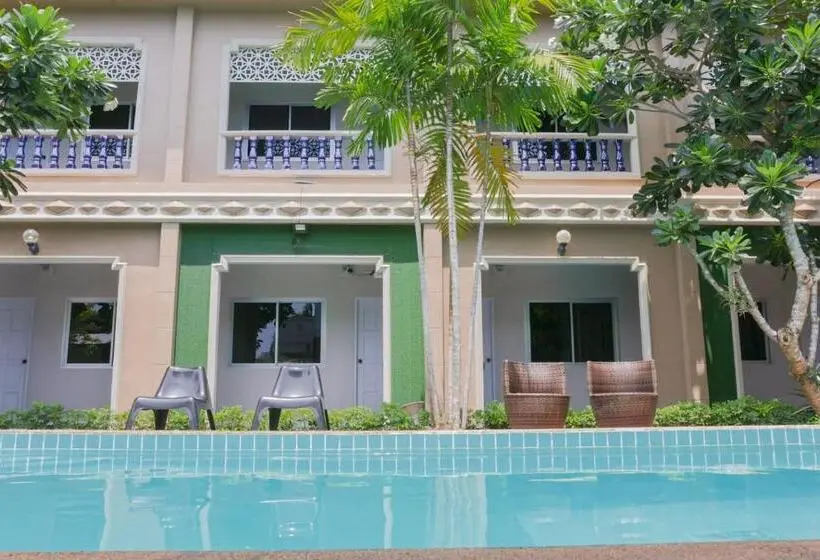 Standard Neljän Hengen Huone, Privacy Pattaya