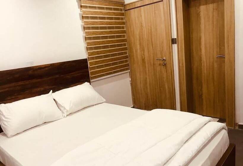 اتاق استاندارد, Skenyo Hotel & Apartments