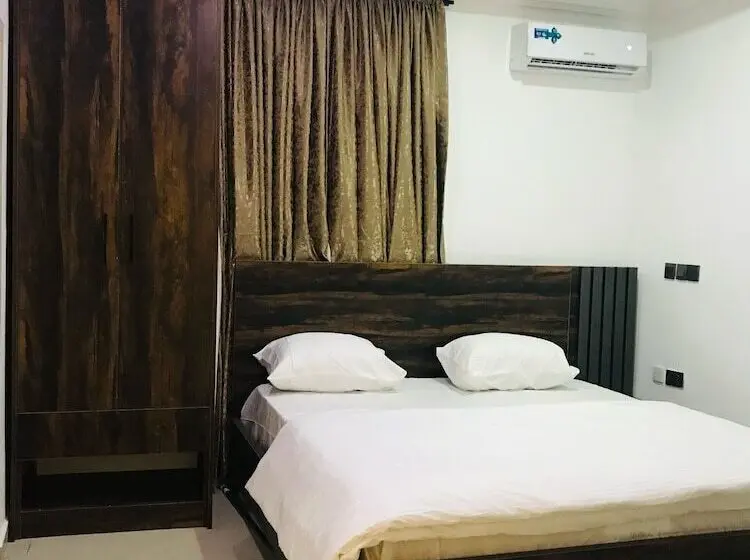 اتاق استاندارد, Skenyo Hotel & Apartments