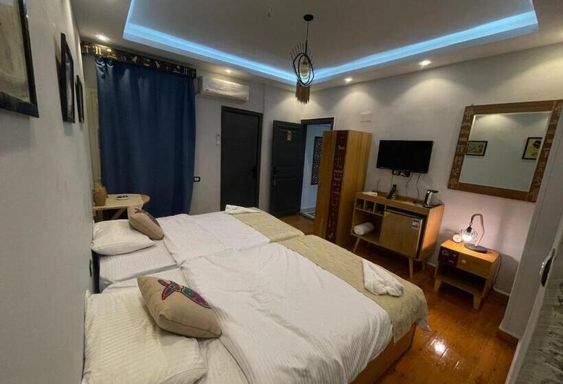 آپارتمان 1 خوابه, King Tout