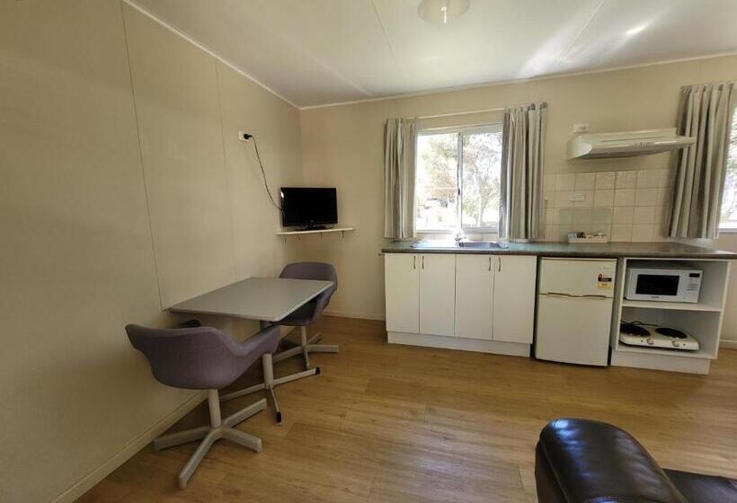 Quarto Estandar Vista Jardim, Mt Barker Holiday Park   Western Australia