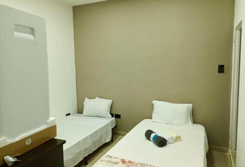 اتاق لوکس, Casa Mango