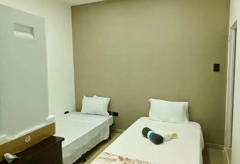 اتاق لوکس, Casa Mango