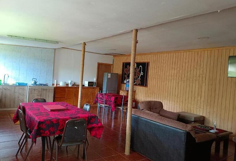 Семейный Номер, Hostal Kaiheke