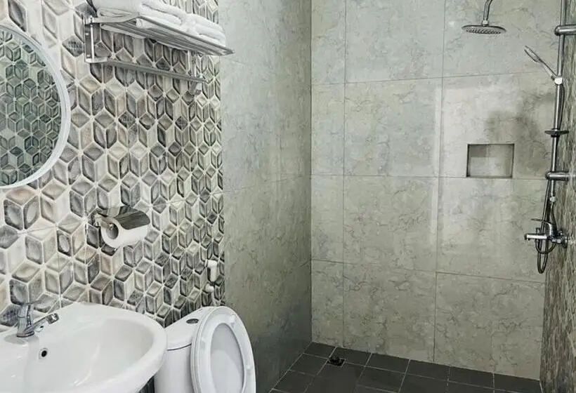 Deluxe-huone, Urbanview Hotel Nimara Ngawi By Reddoorz
