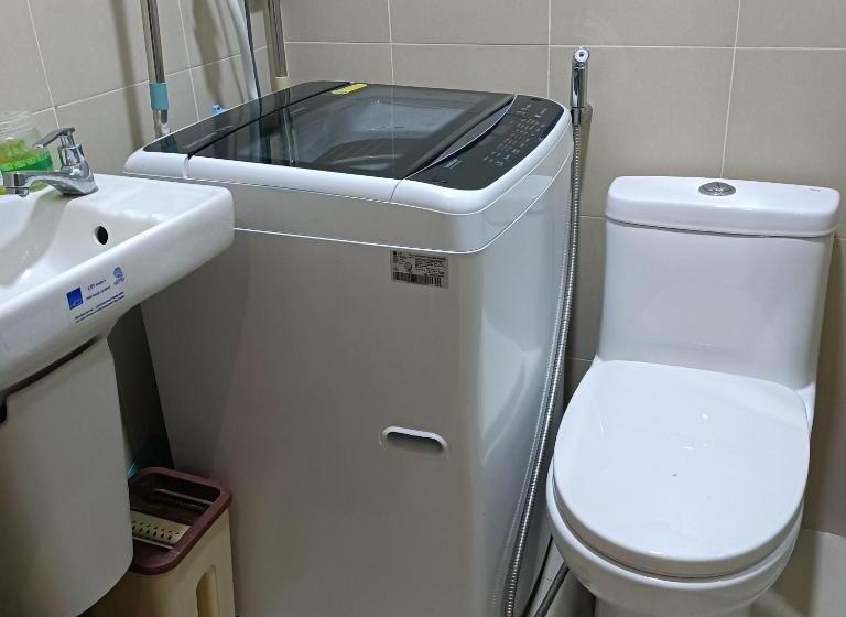 带阳台标准四人间, 1br Condotel With Balcony At Edsa