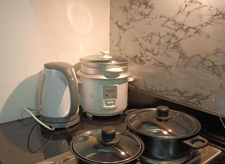带阳台标准四人间, 1br Condotel With Balcony At Edsa
