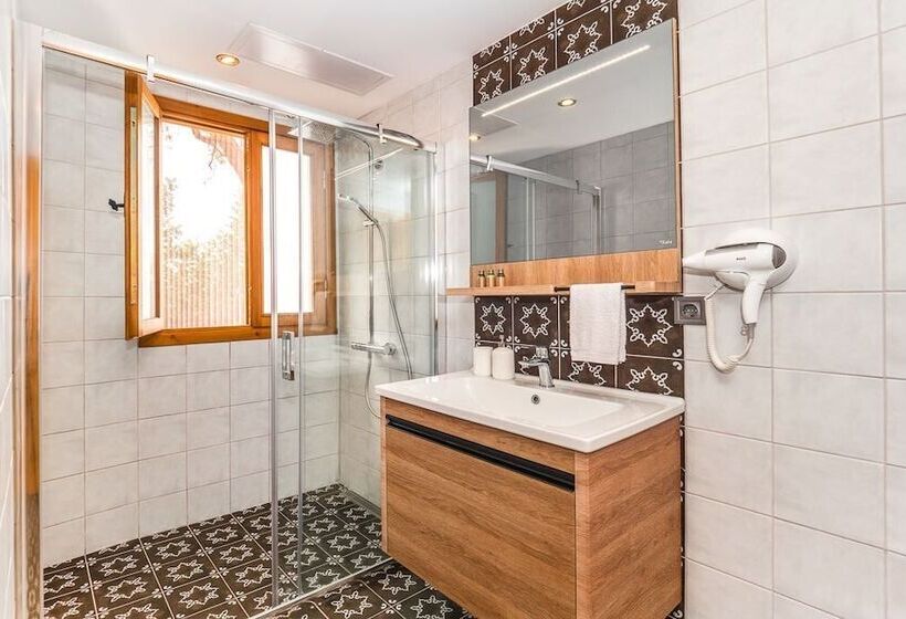 غرفة قياسية مطلّة علي الحديقة, Bademli Bahçe Otel