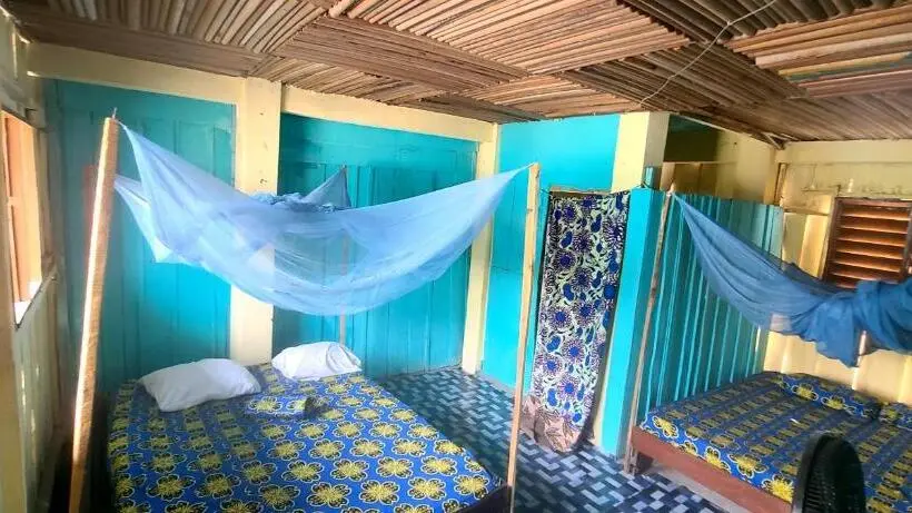 اتاق استاندارد چهارنفره با چشمانداز باغ, Auberge Chez M