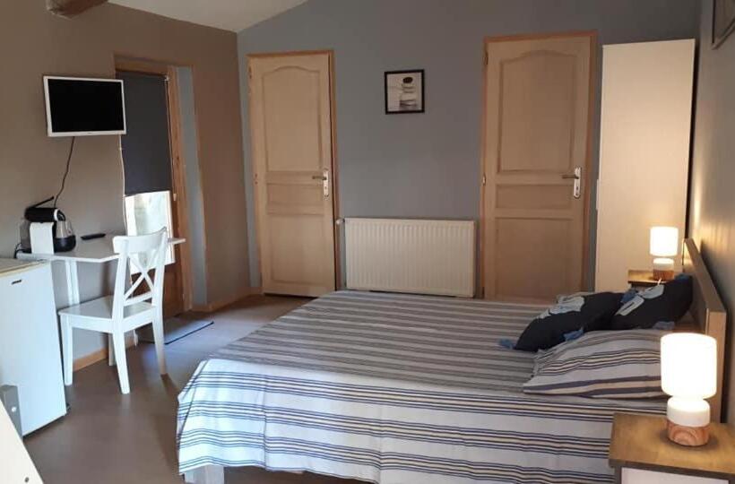 Семейный Номер Вид на Горы, Domaine De Cozance Chambres D Hôtes Et Gîte