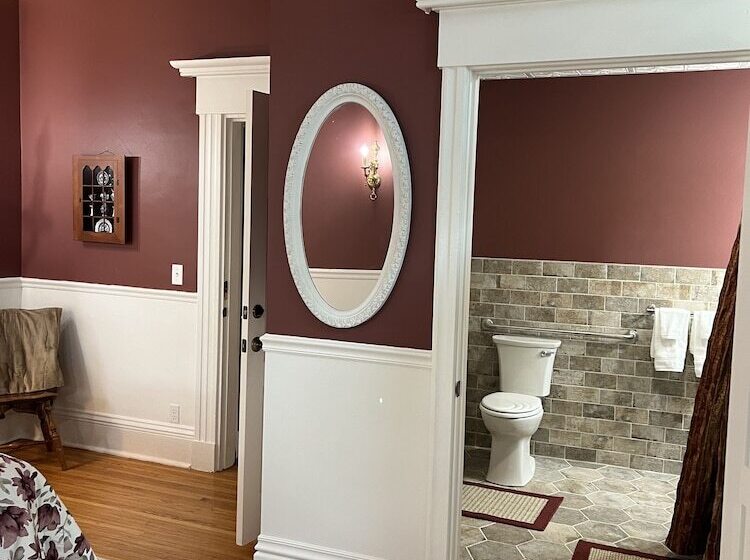 غرفة ديلوكس, Century Elms Bed And Breakfast