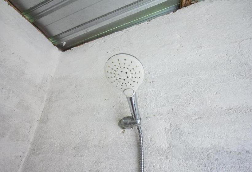 经济房, Spot On 93451 Bale Kertiasih