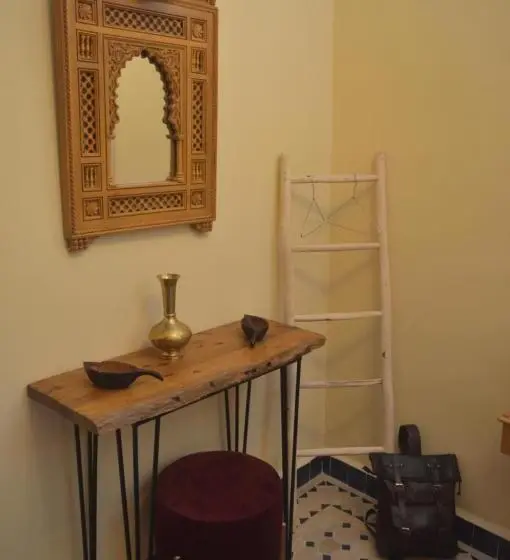 اتاق استاندارد با بالکن, Riad Noor Medina