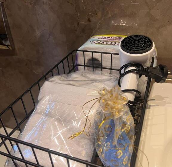 اتاق لوکس, Nayah Boutique Stays