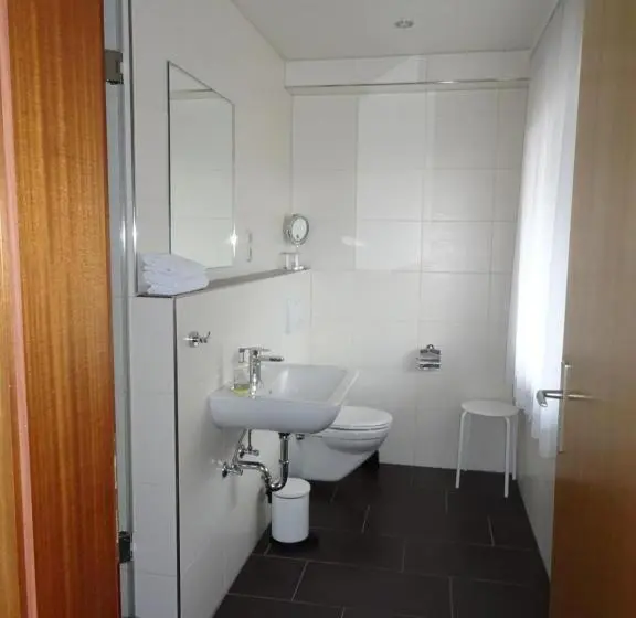 Quarto standard, Pension Anderl