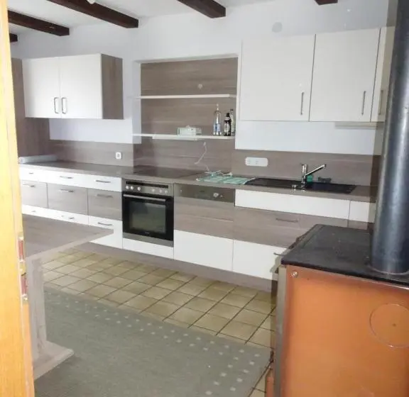 Quarto Familiar, Pension Anderl
