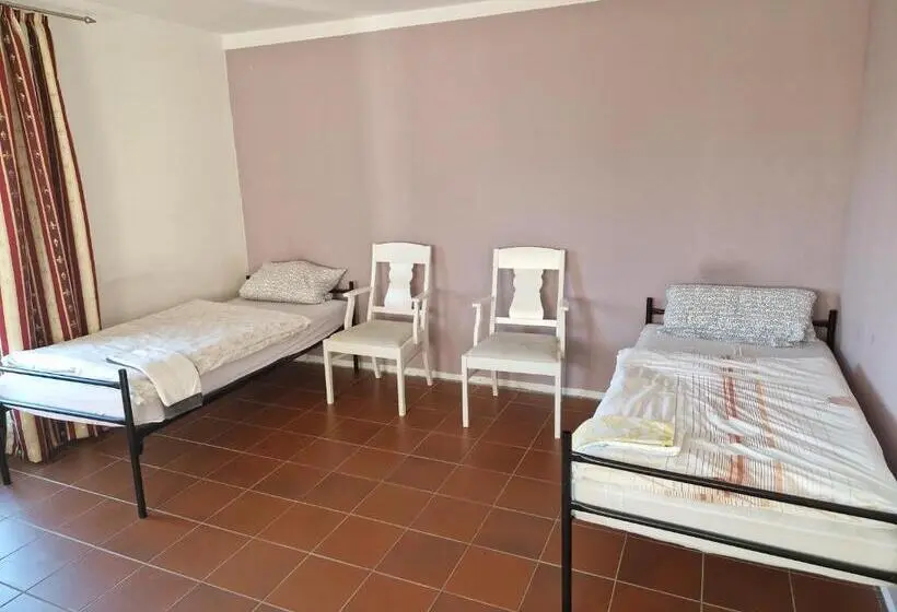 Quarto Familiar, Pension Anderl