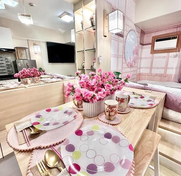 استودیو استاندارد با چشم‌انداز استخر, Doms Ryokan In Avida Aspira With Wifi And Netflix