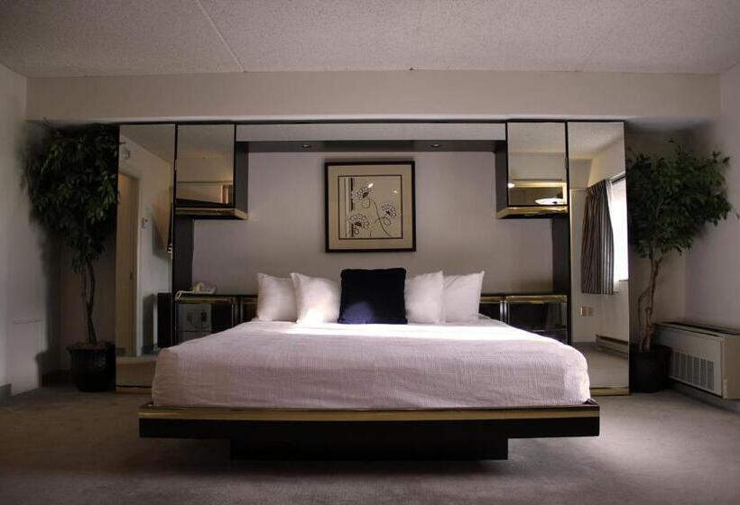 جناح ديلوكس, 620