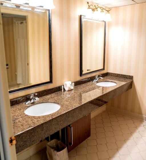 غرفة قياسية, 620