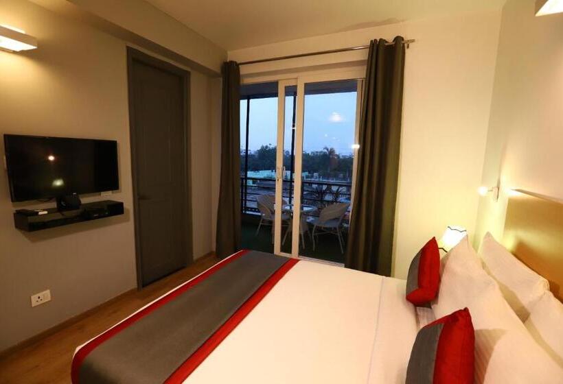 Deluxe-huone King-vuode, Bk Studio And Rooms Near Huda City Centre