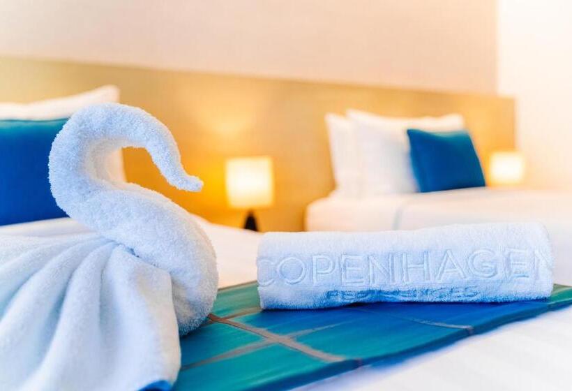 디럭스 룸 킹사이즈 침대, Copenhagen Residences   Ormoc