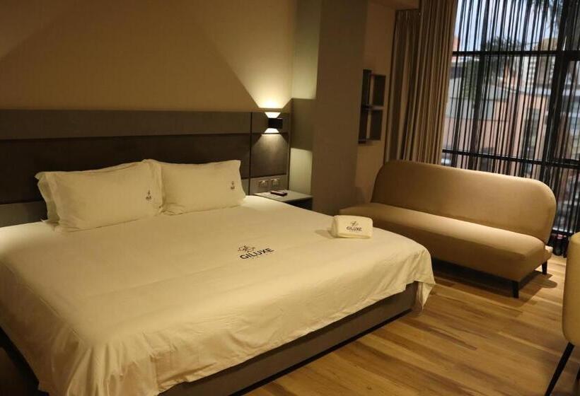 Номер Стандарт, Giluxe