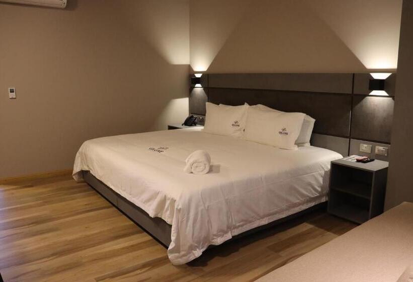 Номер Стандарт, Giluxe