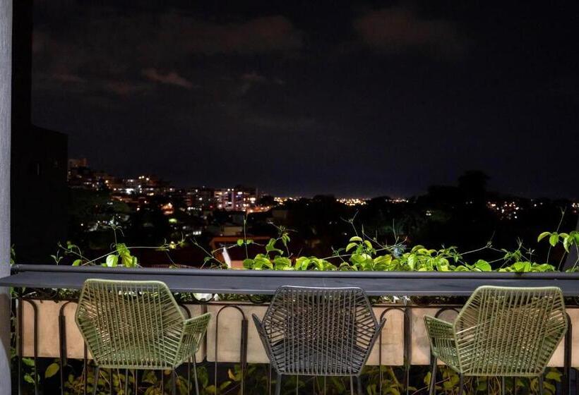 标准间, Osvé Boutique Cali