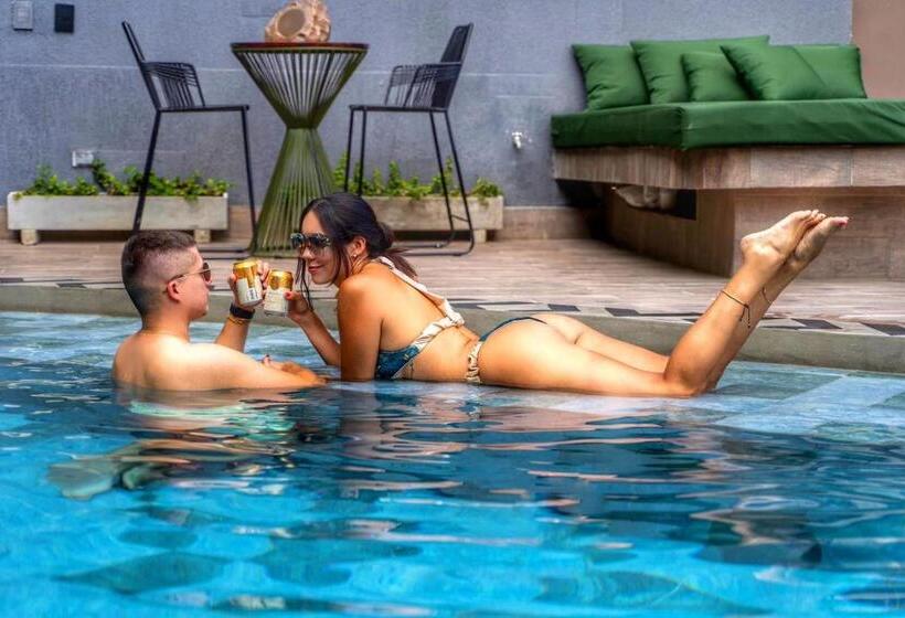 标准间, Osvé Boutique Cali