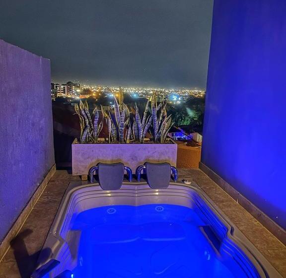 带1个卧室的带阳台的公寓, Osvé Boutique Cali