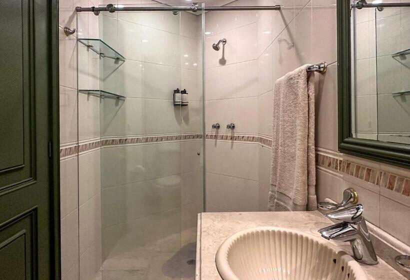 标准间, Osvé Boutique Cali