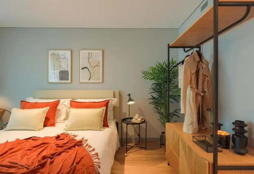 استودیو استاندارد با بالکن, Nôma Living Icon Apartments