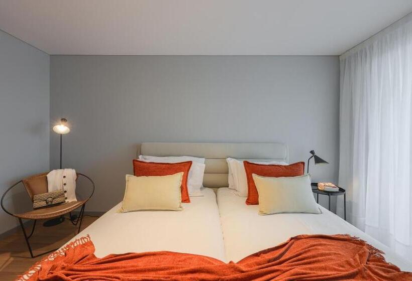 דירת שני חדרים עם מרפת, Nôma Living Icon Apartments