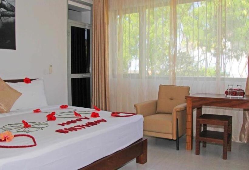 اتاق استاندارد, Manolo Beach Resort