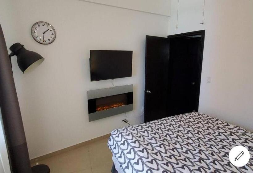 דירה בת חדר שינה 1 עם מרפסת, Oceano 21