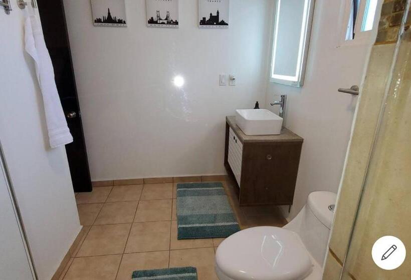 דירה בת חדר שינה 1 עם מרפסת, Oceano 21