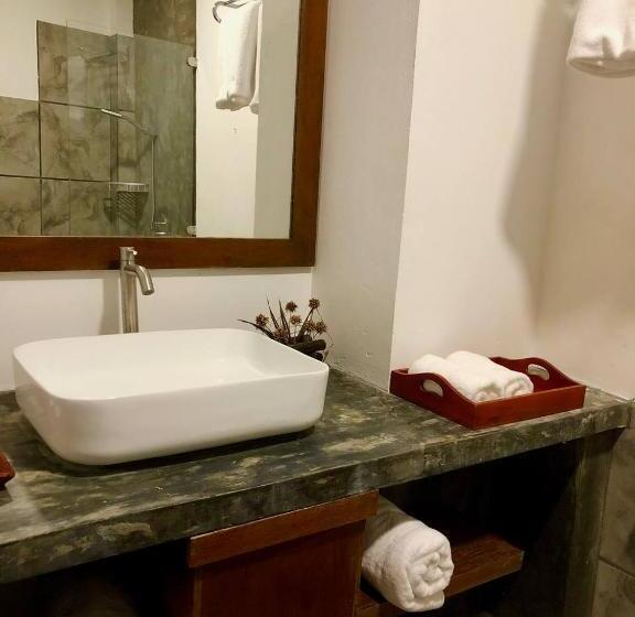 اتاق لوکس, Honey Seren Retreat