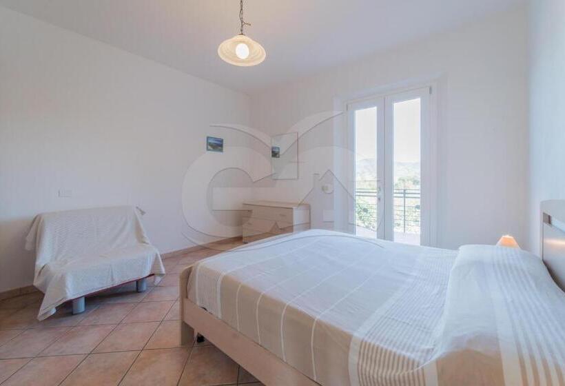 带2个卧室的公寓, Residence Gli Olmi Goelba