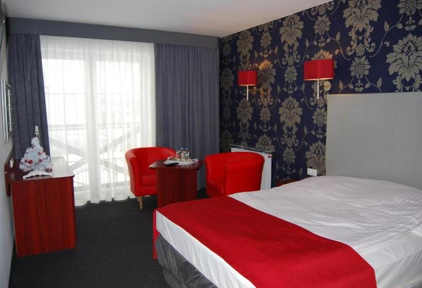 غرفة قياسية, Amigo