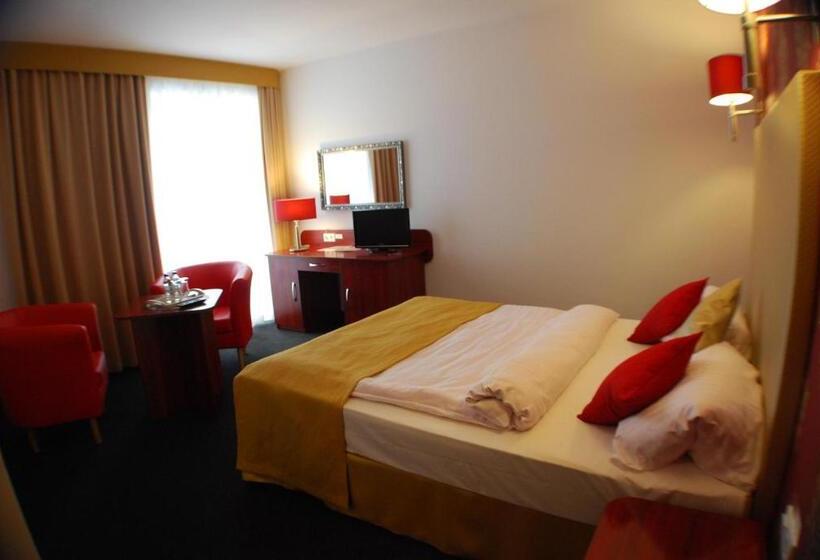 غرفة قياسية, Amigo