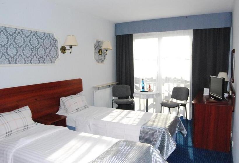 غرفة بيزنس, Amigo