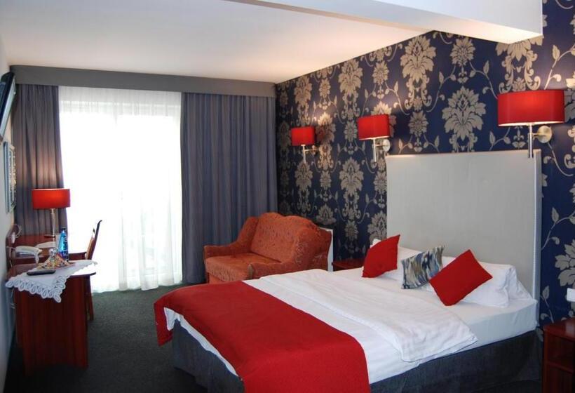 غرفة عائلية, Amigo