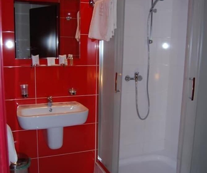 غرفة قياسية فردية, Amigo