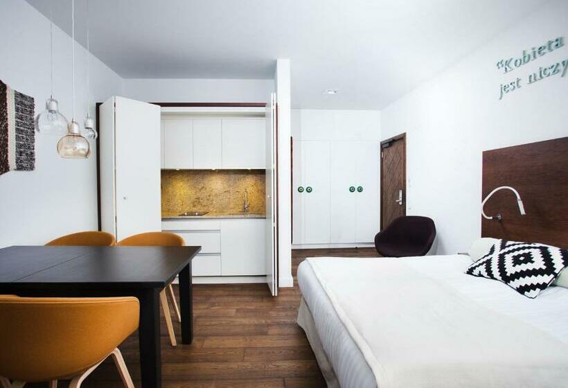 استودیوی استاندارد, Apartamenty Sowa Toruń