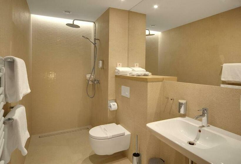 スタンダードルーム, Eva Park Life & Spa