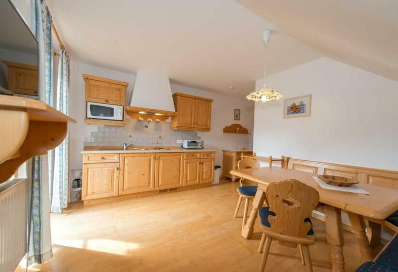 شقة غرفتين, Historischer Bauernhof Schabus