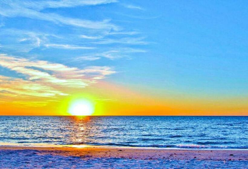 شقة غرفتين, Mariner S Pointe 503